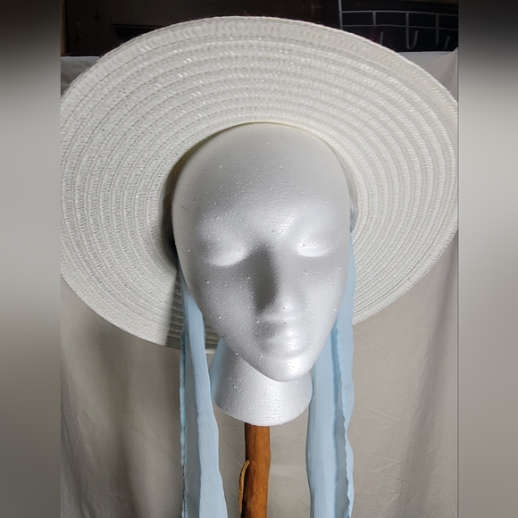NWOT Betmar fedora style poly braid sun hat, decorative blue fabric & rivets - Picture 9 of 12
